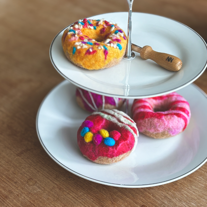 Donuts in lana cardata