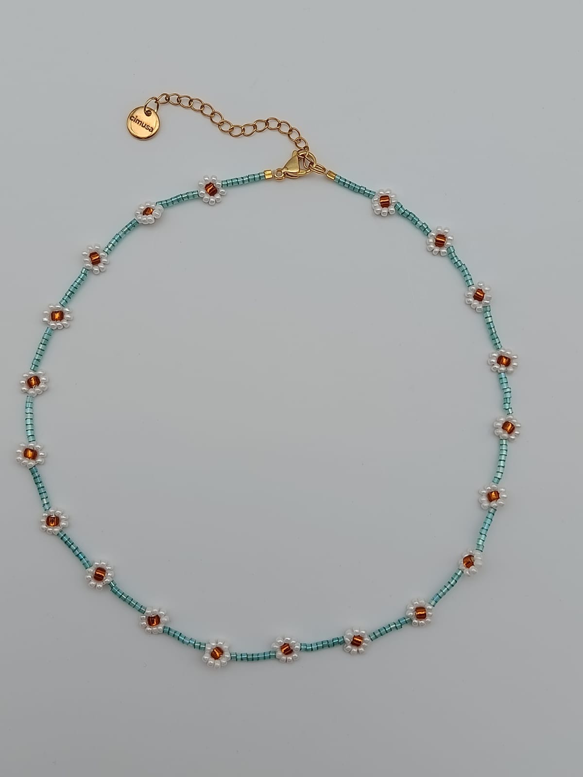Workshop - crea la tua collana con margherite di perline