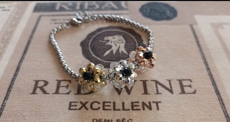 BRACCIALE con CHARMS