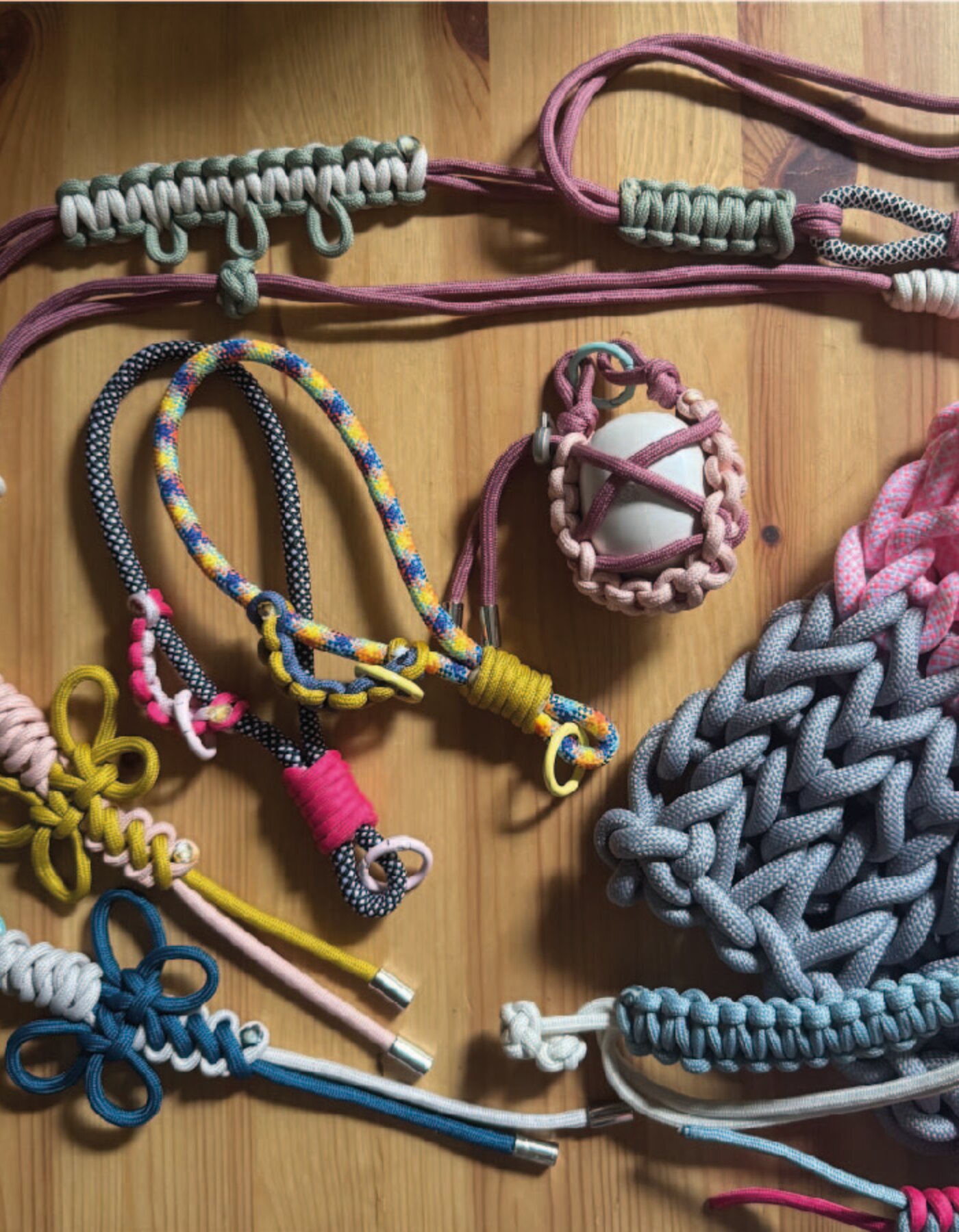 ACCESSORI IN PARACORD