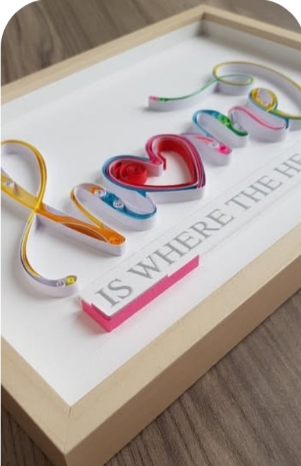 Home in corsivo: Quilling Typography