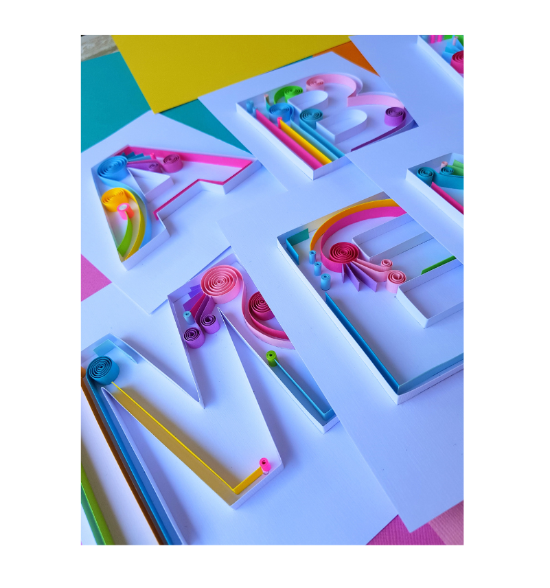 La tua iniziale in quilling - Monogramma in stampatello