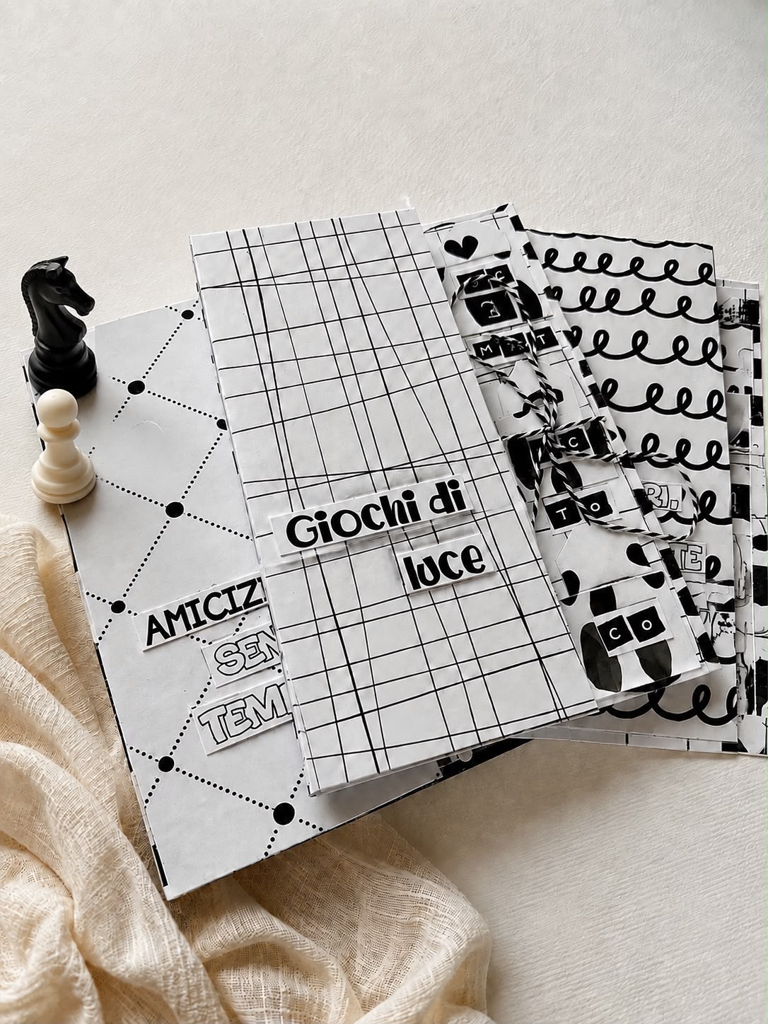 Mini album "Black or white"