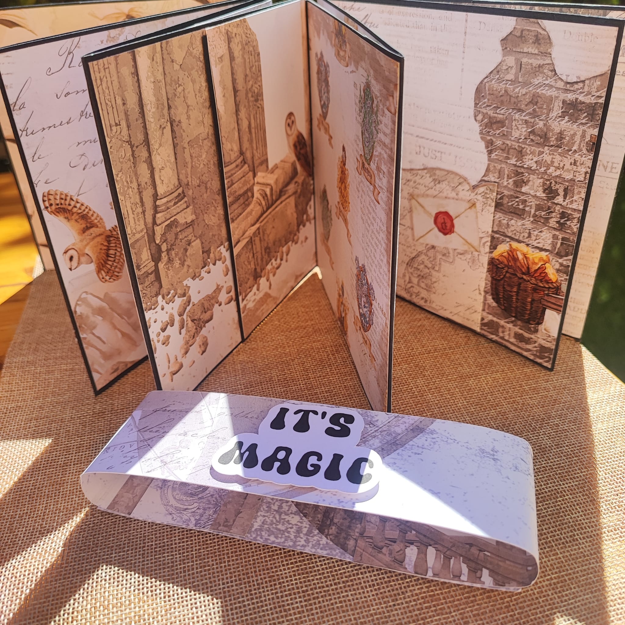 Mini album accordion "IT IS MAGIC"