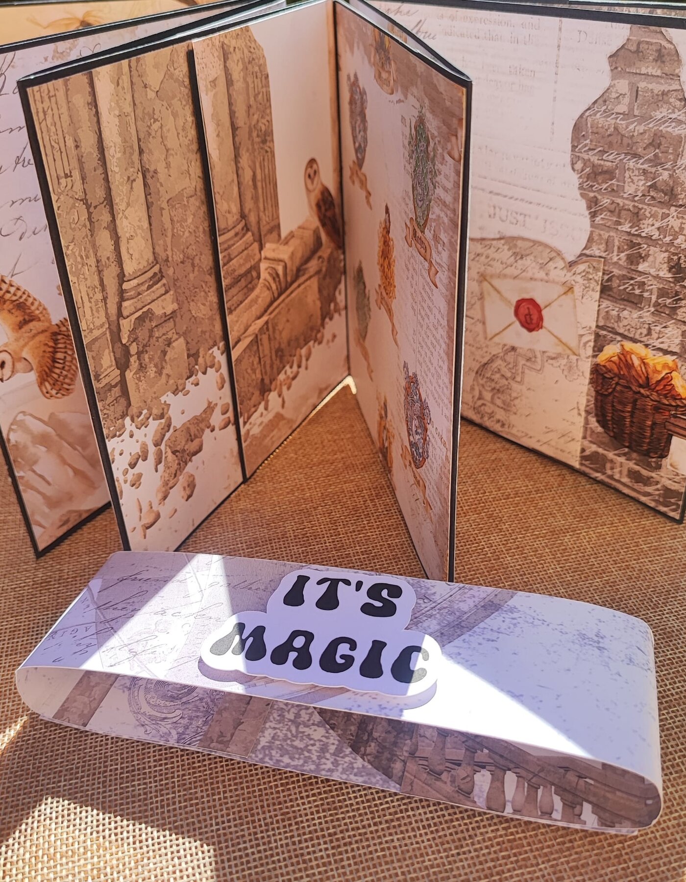 Mini album accordion "IT IS MAGIC"
