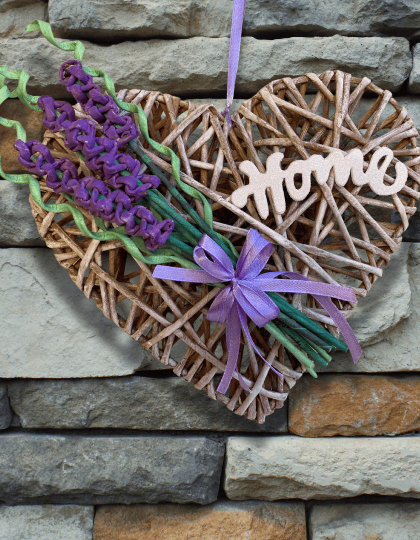 Cuore intrecciato in stile provenzale