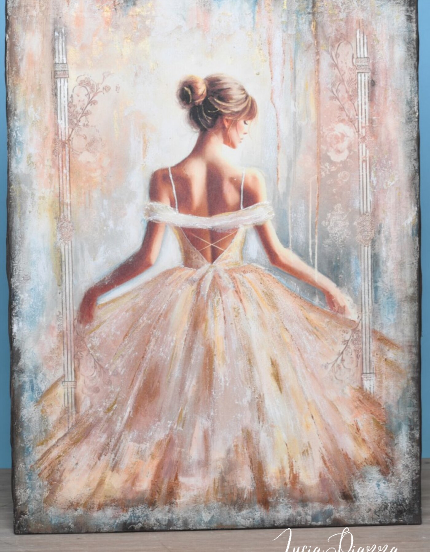 Ballerina in Abito di luce. Tela con effetti materici, romantica e raffinata.