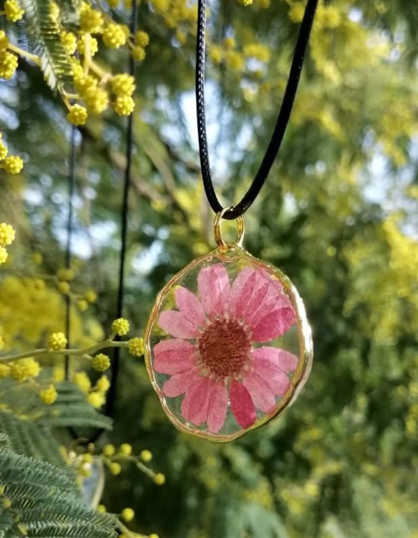 RESINA UV - Fiori Eterni - Crea il tuo ciondolo in Resina UV