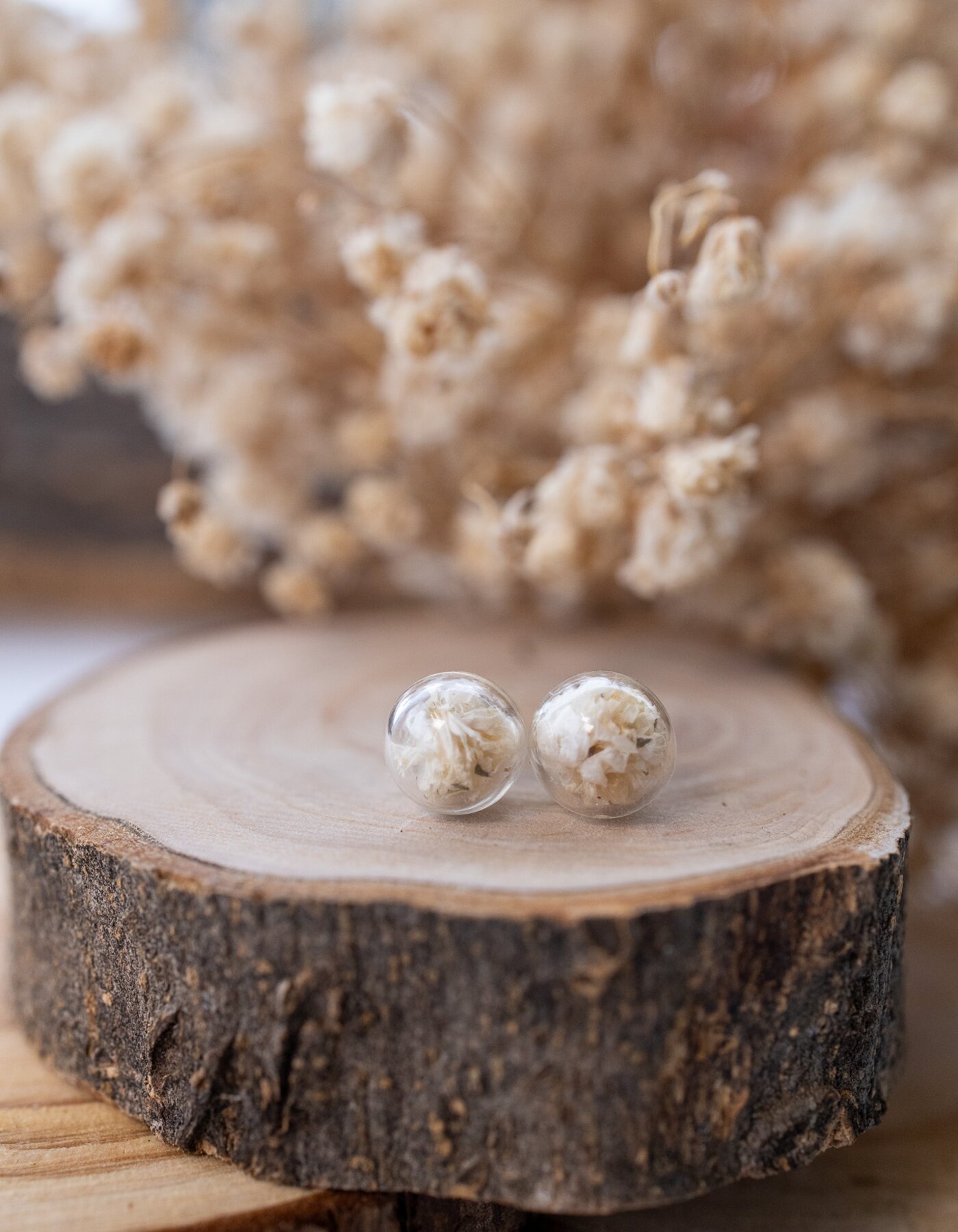 CREAZIONE ORECCHINI LOBO CON AMPOLLA EMOZIONALE E FIORI VERI ESSICCATI