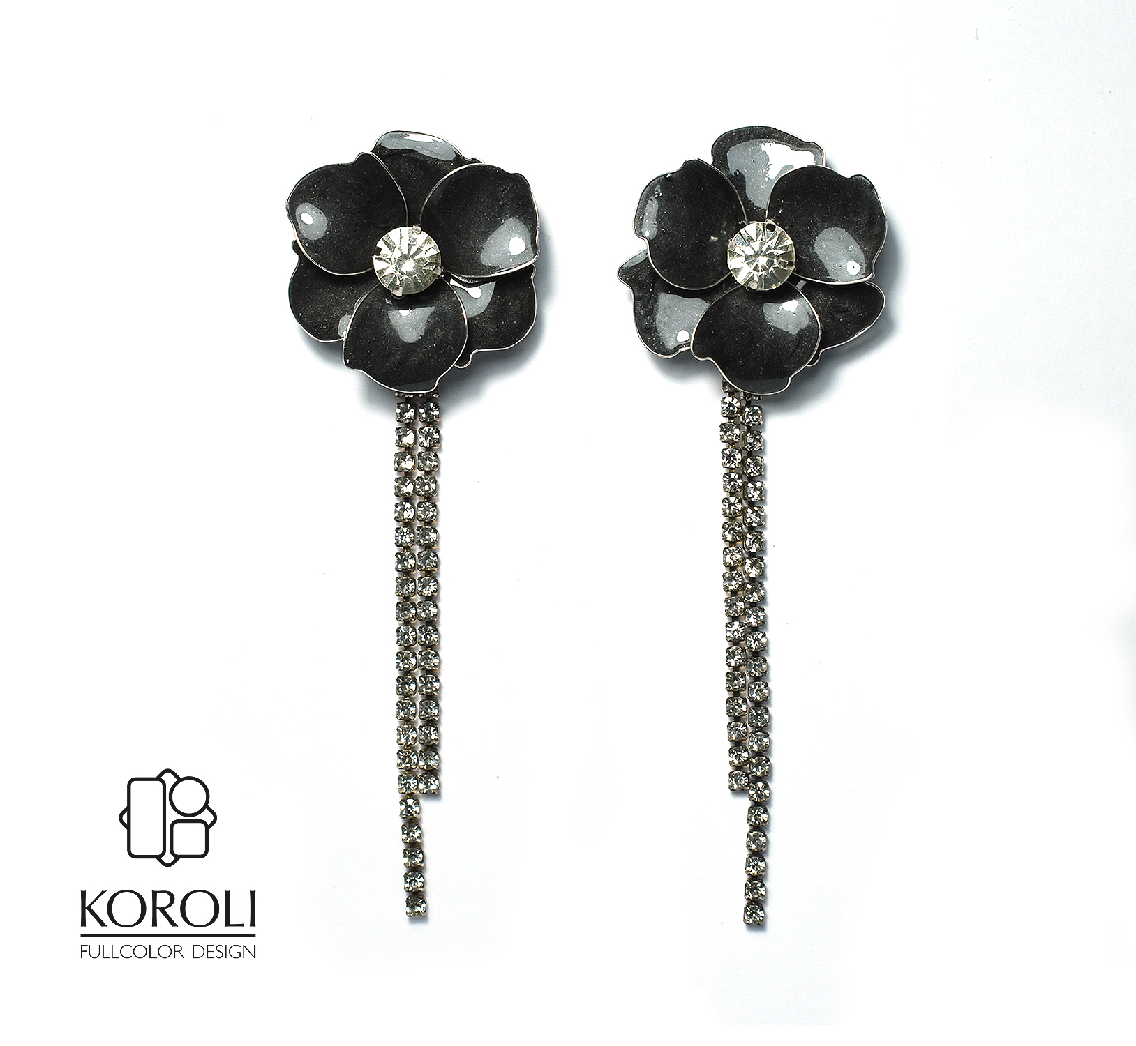 orecchini fiore di resina con catena strass