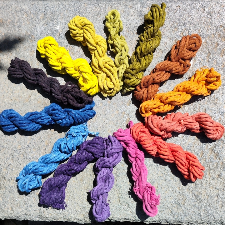 Corso di tintura del cotone, canapa, lino: impariamo a tingere le fibre vegetali con le piante tintorie!0