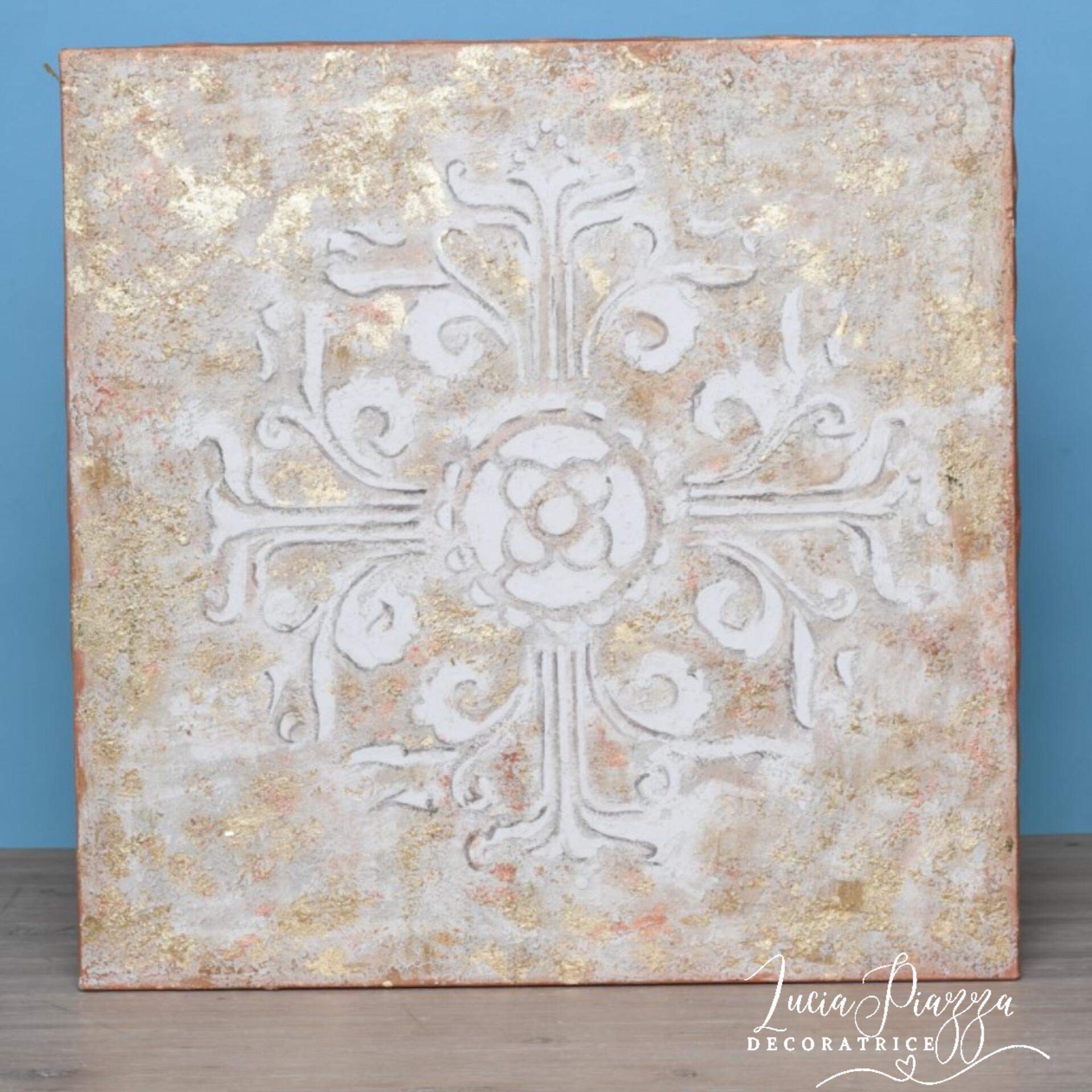 Tela Materica stile delabre con inserti in foglia oro