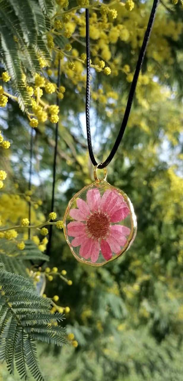 RESINA UV - Fiori Eterni - Crea il tuo ciondolo in Resina UV
