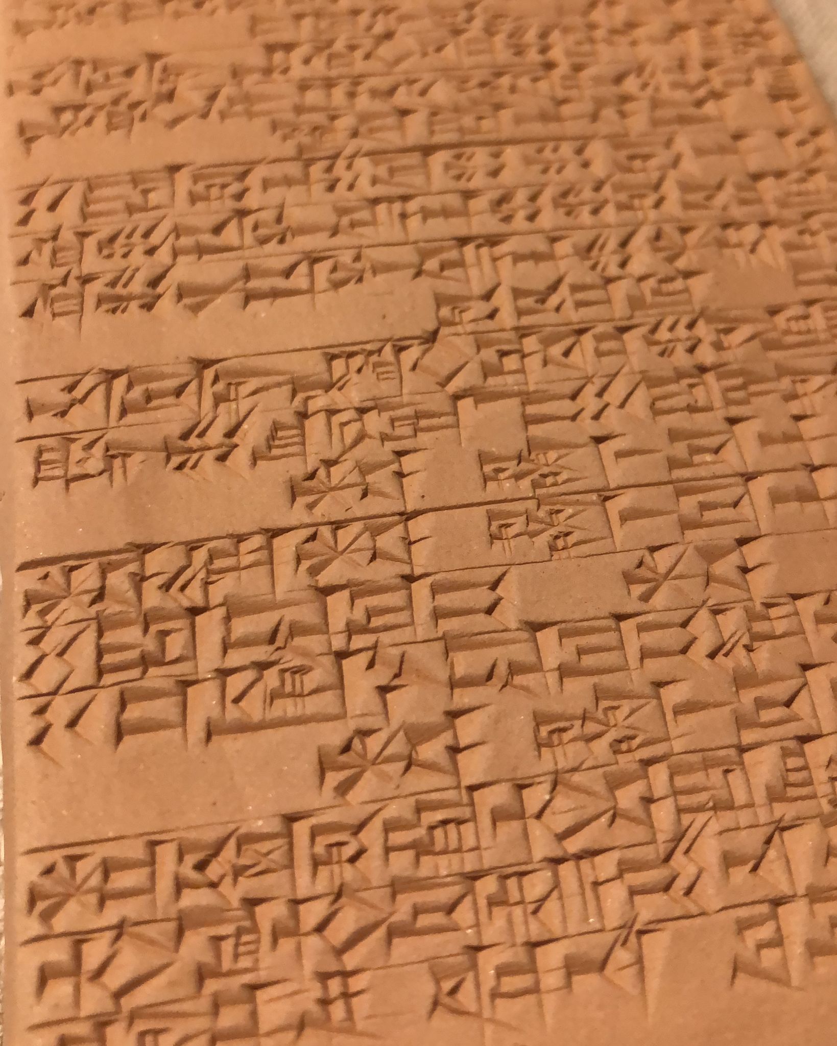 Cuneiforme scrittura cuneiforme