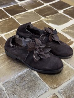 LEATHER SHOE